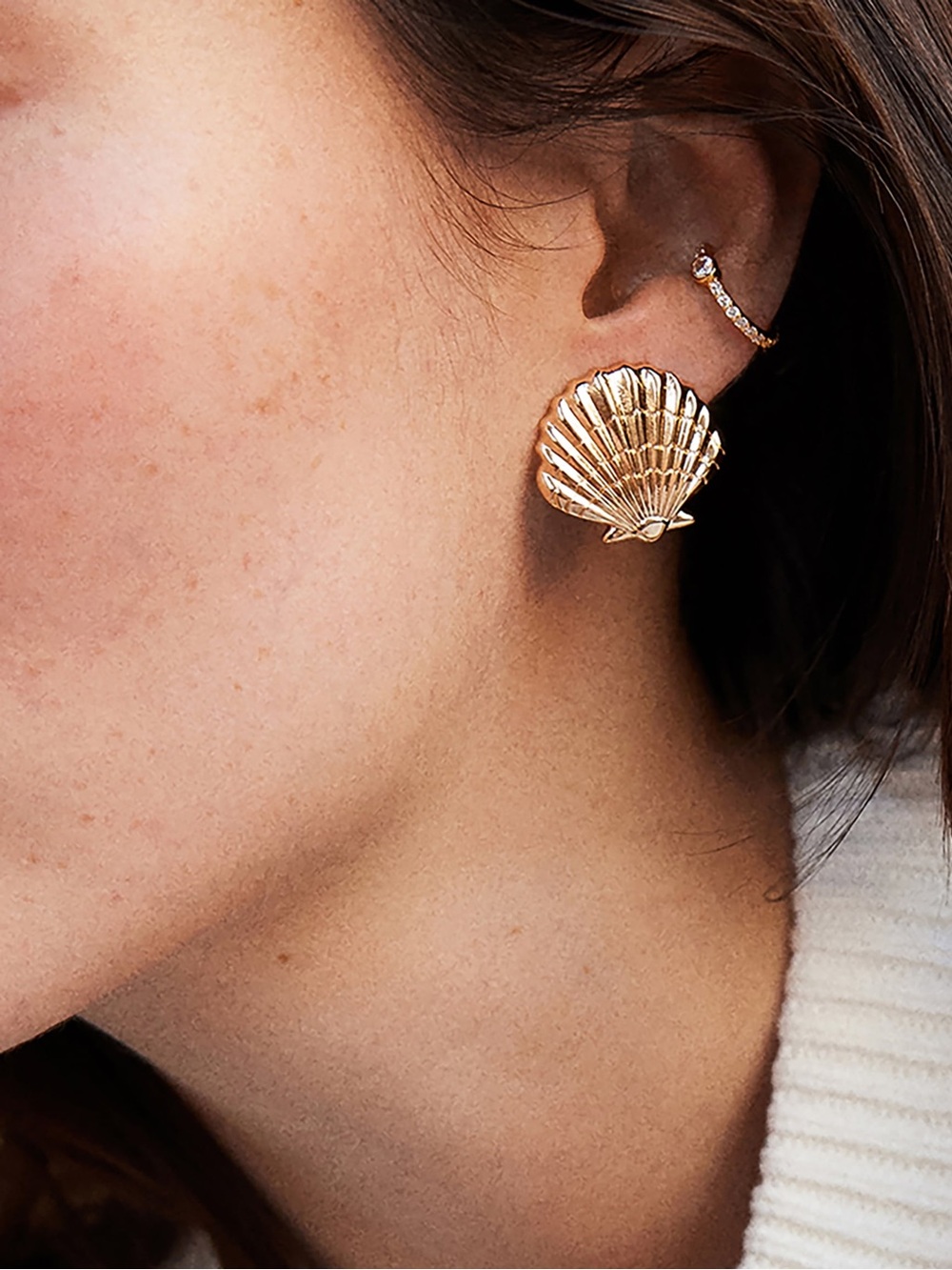 BaubleBar Gold Shell Stud Earrings